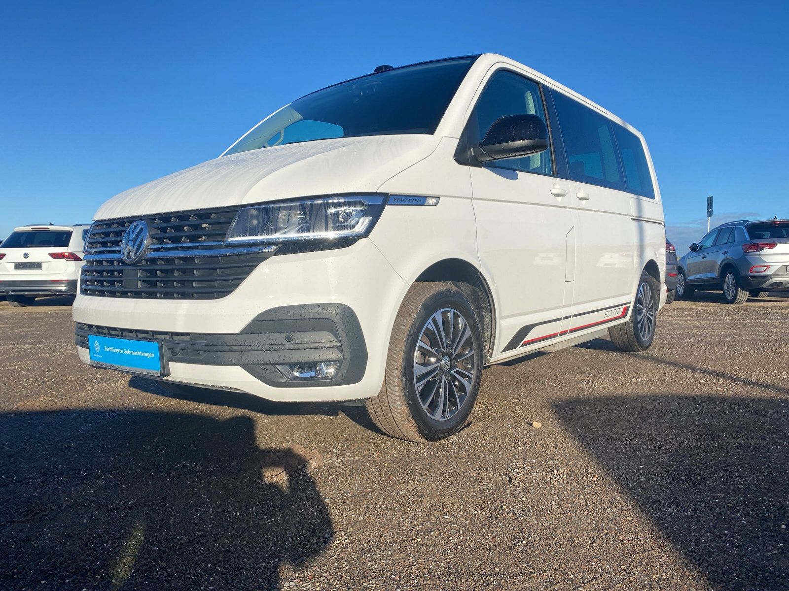 Fahrzeugabbildung Volkswagen T6 Multivan 2.0 TDI DSG 4M Edition BEHINDERTENGE
