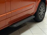 Ford Tourneo Custom|TitaniumX|8-Sitzer|Navi|Leder|AHK - : Sitzer 8