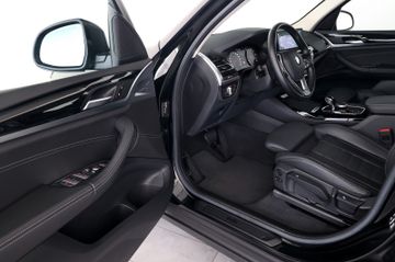 BMW X3 xDrive20i PANO LASER LEDER HUD RFK 19"