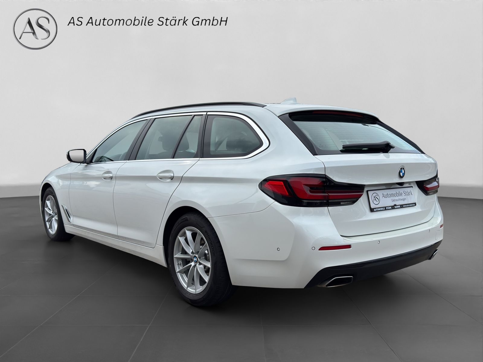 BMW 530d Touring xDrive+LED+Kamera+Leder+DAB imagem 3