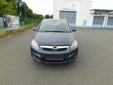 Opel Zafira B CATCH ME - Opel Zafira aus 2008 mit Diesel-Antrieb