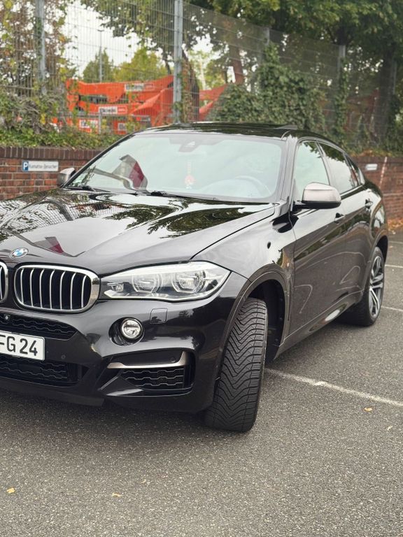 Image of BMW X6 M50
