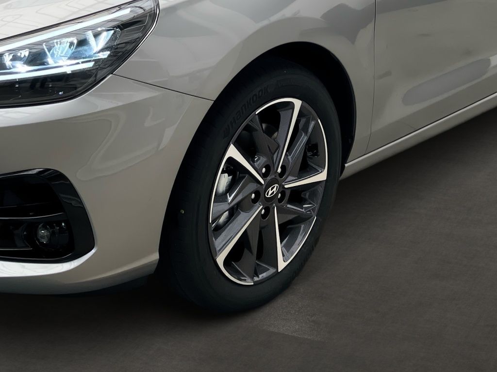 Fahrzeugabbildung Hyundai i30 Kombi 1.6 T-GDI Trend AUT SpurH