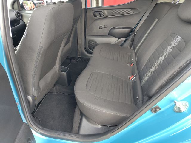 Hyundai i10 Edition 30