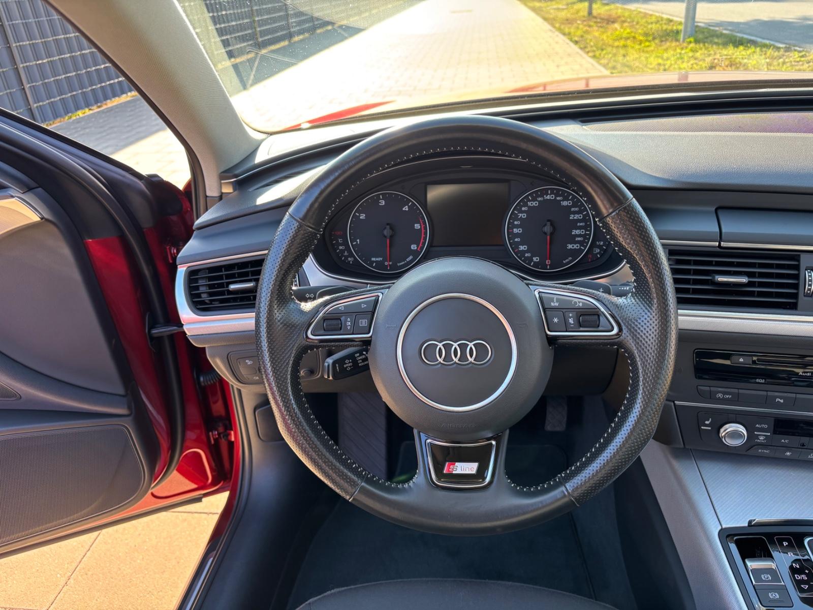 Audi A6 3.0 TDI quattro StHz, AHK, LED 