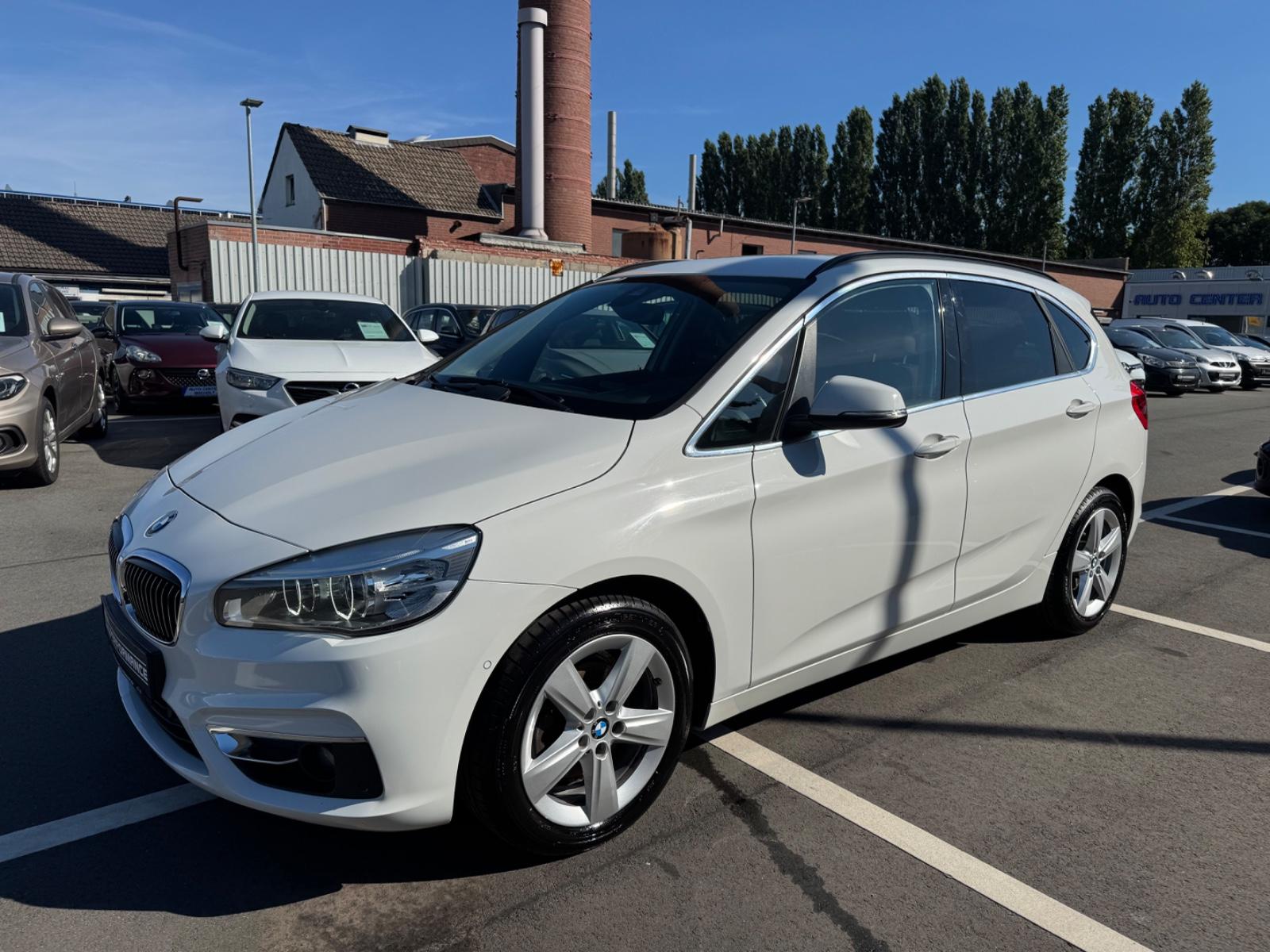 BMW 218 Active Tourer NAVI LEDER PDC LED TEMP