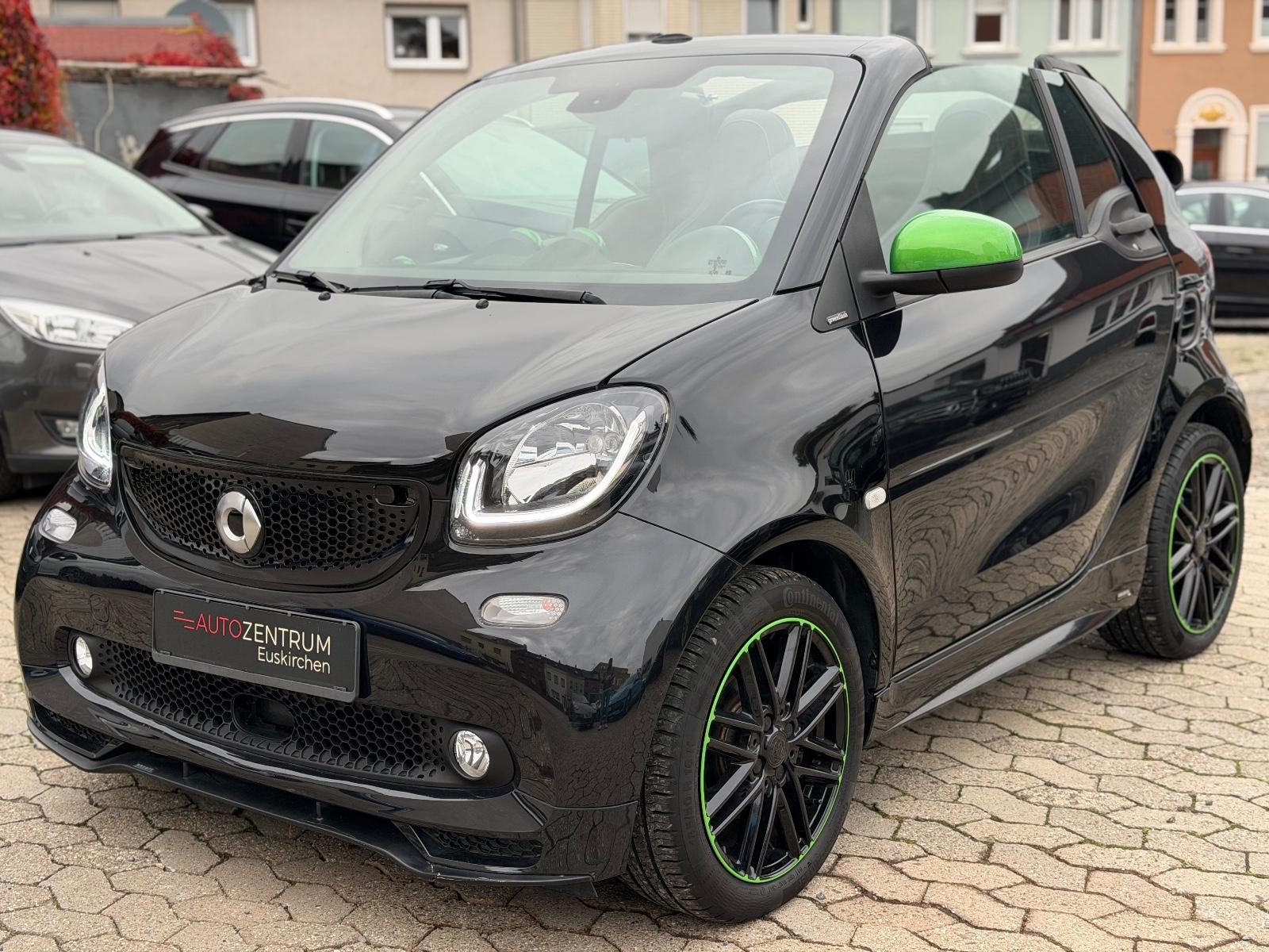 Smart ForTwo fortwo cabrio greenflash Brabus Paket