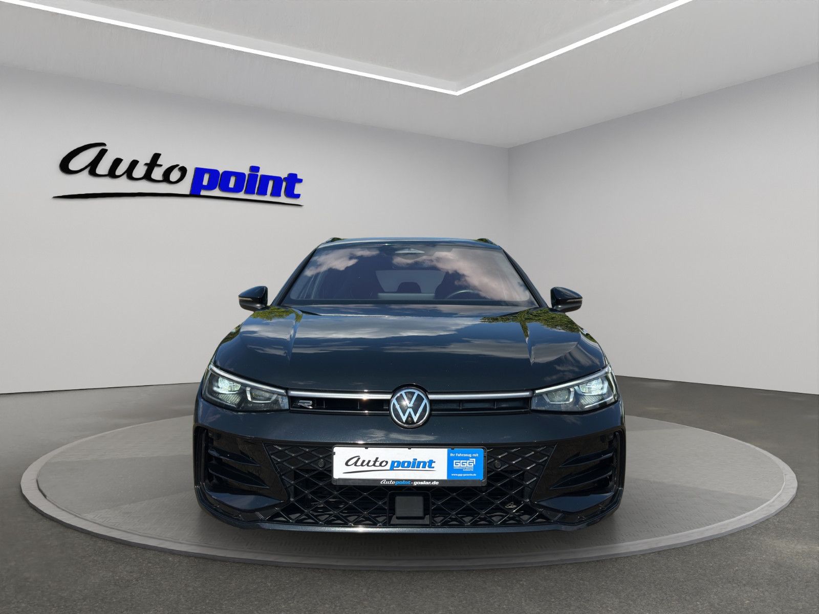 Volkswagen Passat Variant 2.0 TDI R-line Signature Black foto 2