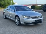 Volkswagen Phaeton V6 5-Sitzer 4Motion Exclusive - Volkswagen Phaeton mit Benzin-Antrieb: Automatik
