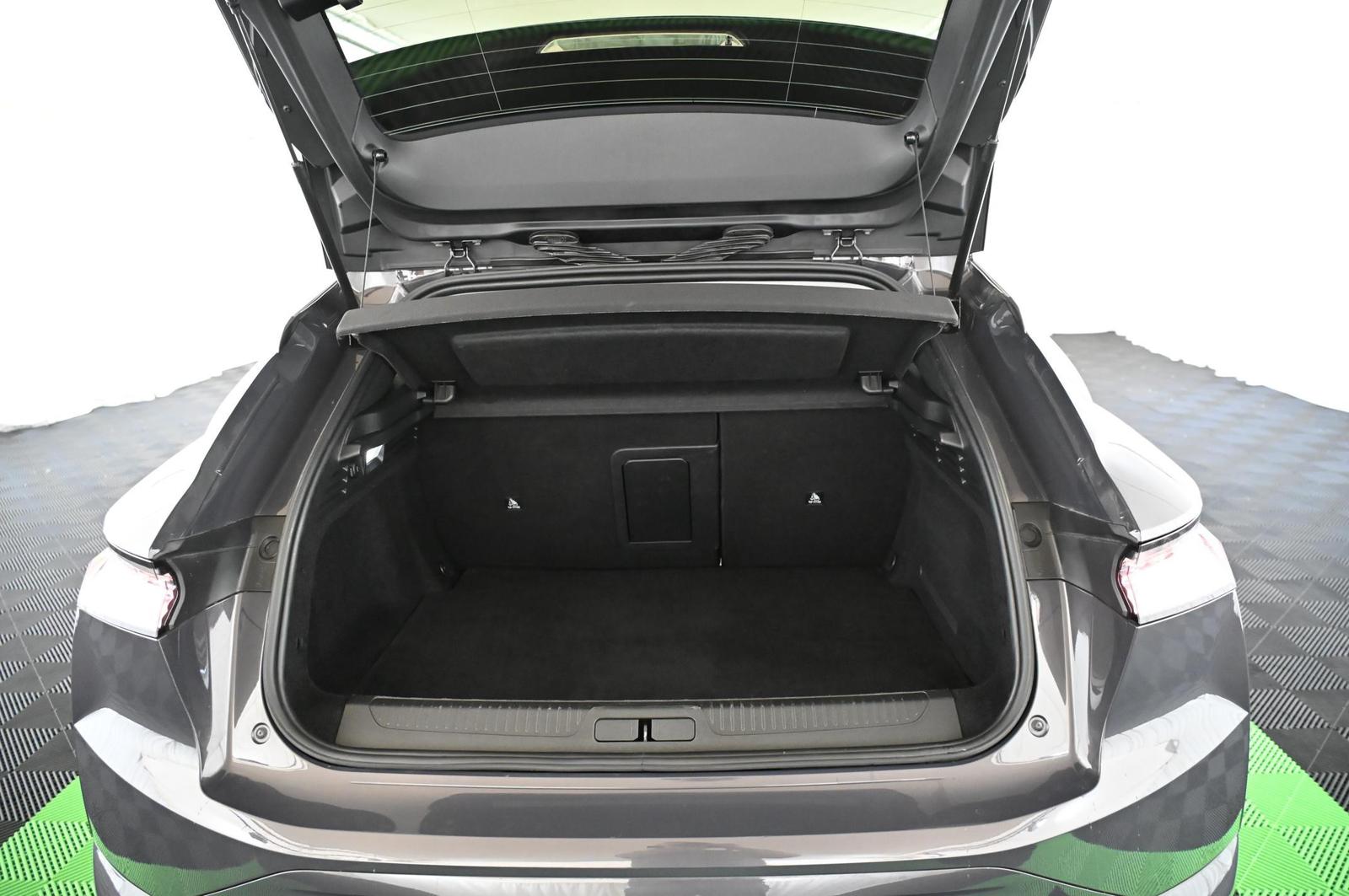 DS Automobiles DS4 1.6 E-Tense 225 Etolie Alcantara UVP 53.000 