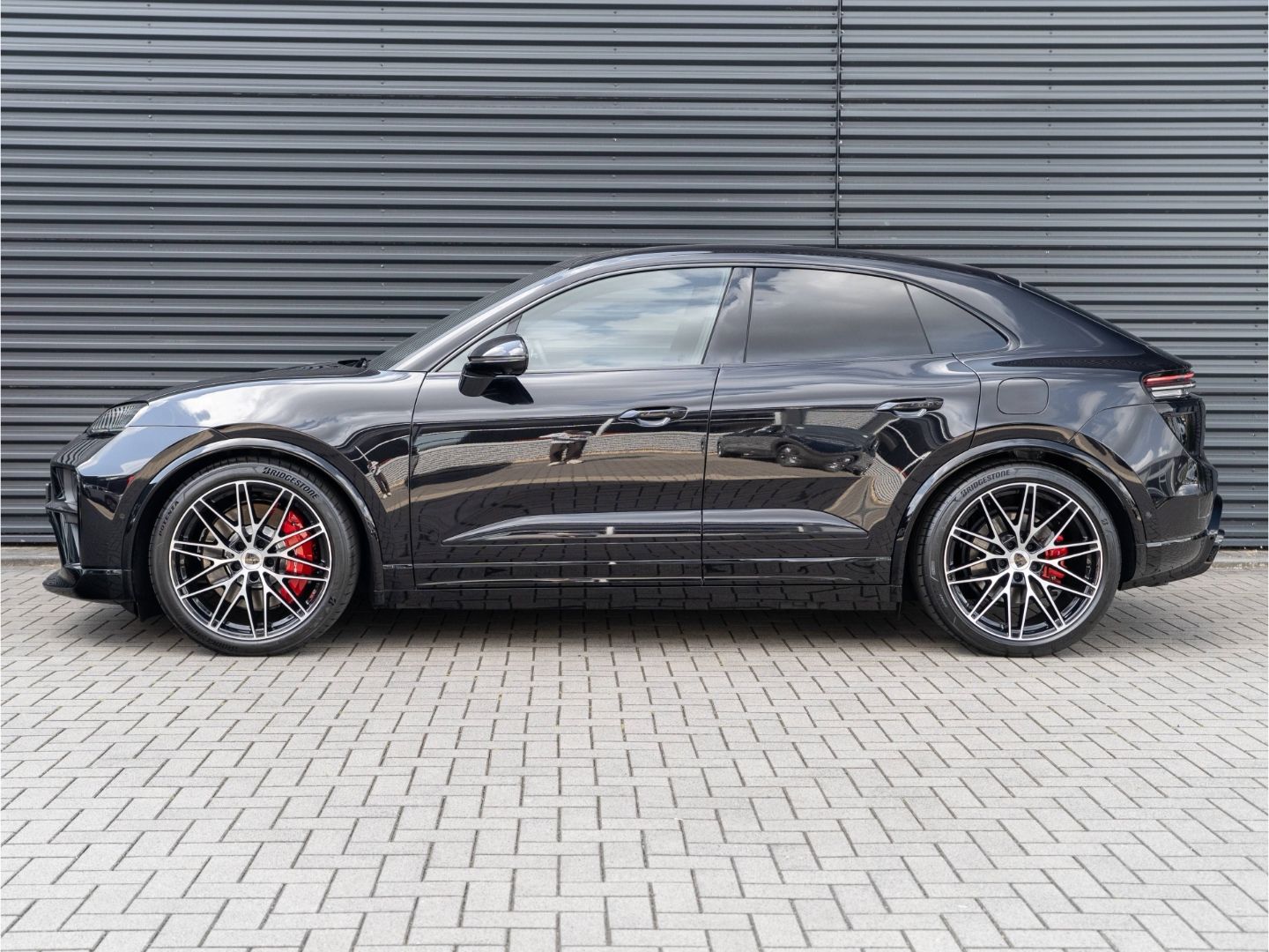 Porsche Macan - Bild 2