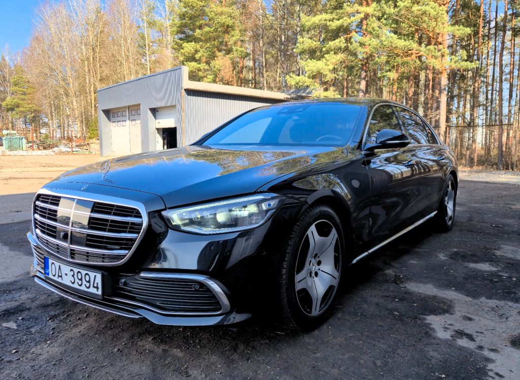 Image of Mercedes-Benz S 400