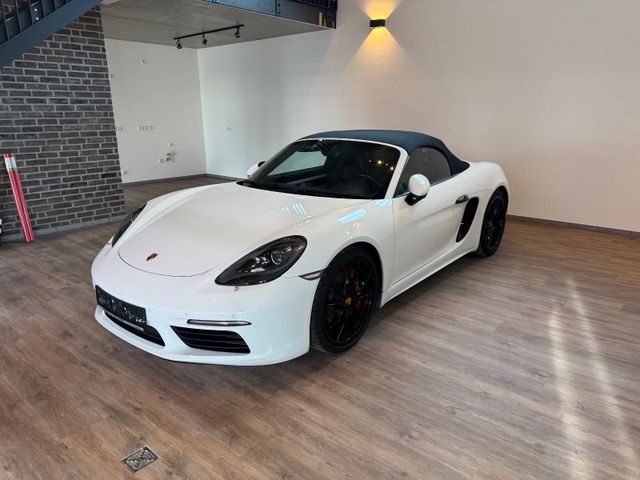 Porsche 718 Boxster S Sport Chrono Sport AGA Approved