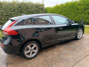 Volvo V40 - 8