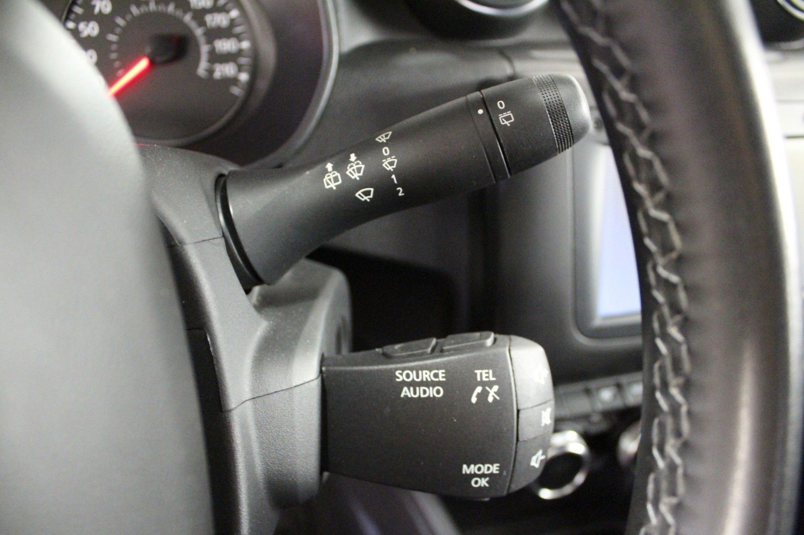 Fahrzeugabbildung Dacia Duster TCe 130 Urban 2WD *Klima*Sitzhzg*