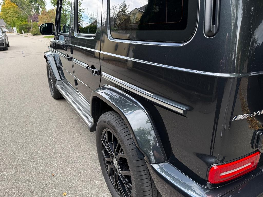 Mercedes-Benz G 400