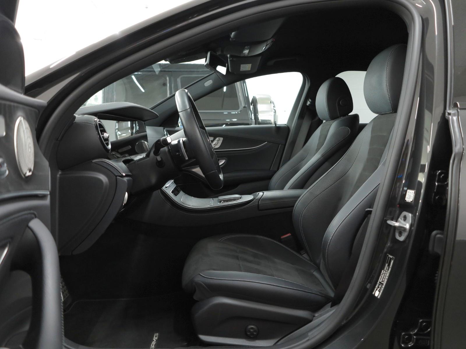Mercedes-Benz E 220 d T-Modell AMG/HUD/BURMESTER/AIRM/U-FREI!