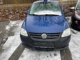 Volkswagen Fox Basis - blaue Volkswagen Fox