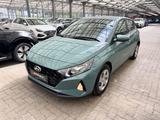 Hyundai i20 1.0 T-GDI Select Mild-Hybrid|Klima|Bluetooth - Hyundai i20: Grün