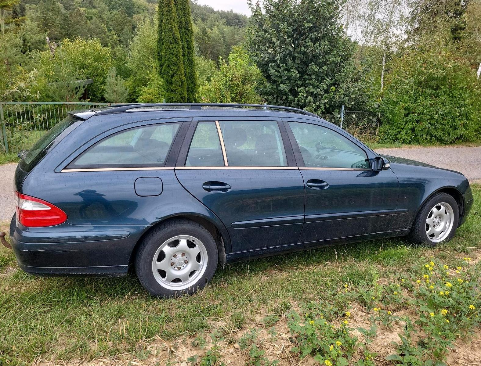 Mercedes-Benz 200 2006 — engine 163 HP (120kW)