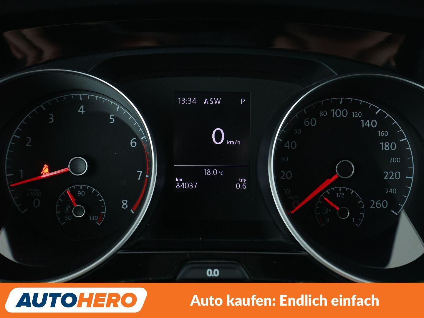 Volkswagen Touran 1.4 TSI Sound BMT Aut.*NAVI*LED*ACC*