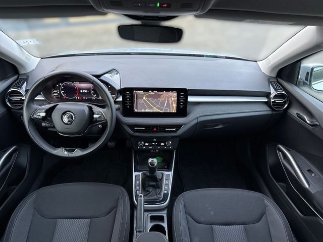 Fabia 1.0 TSI Style 81kW NAVI*LED*KAM*ACC*WINTER