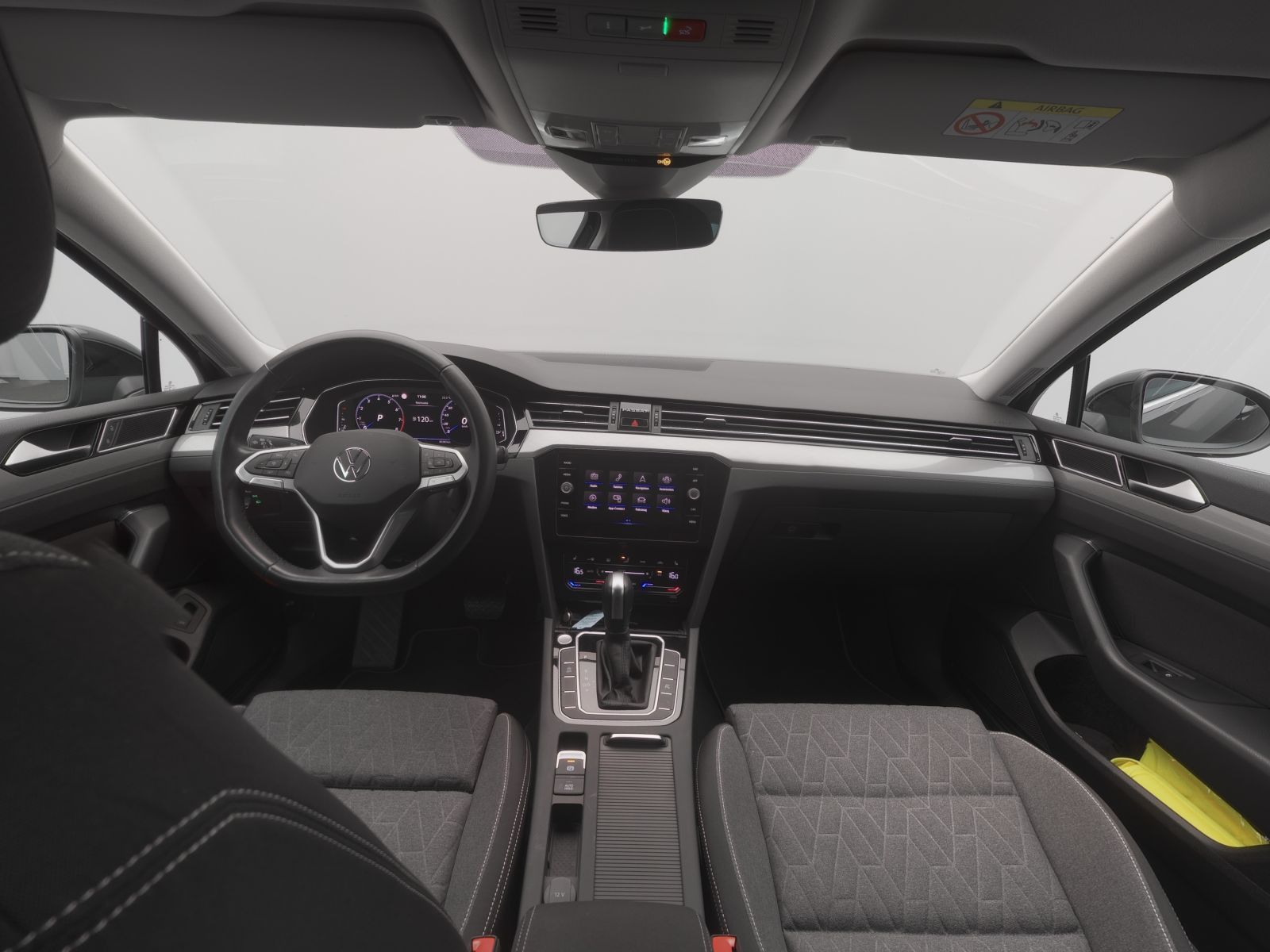Volkswagen Passat Variant - Bild 6