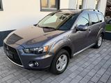 Mitsubishi Outlander Invite 2WD /TEMPOMAT/AHK/PDC/KLIMAAUTO - gebrauchte Mitsubishi Outlander aus dem Jahr 2011