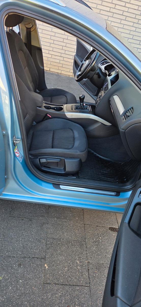 Audi A4 2008 — photo 10