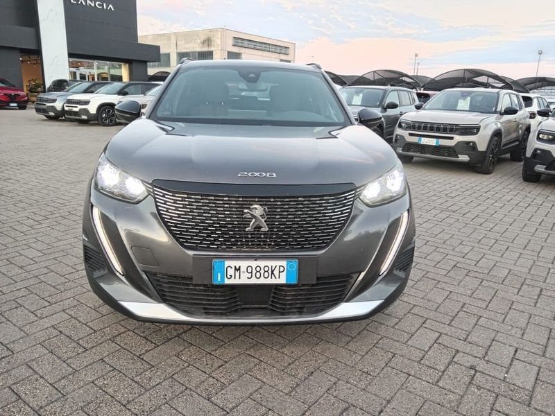 Peugeot 2008 BlueHDi 130 EAT8 Allure Pack S/S au imagem 2