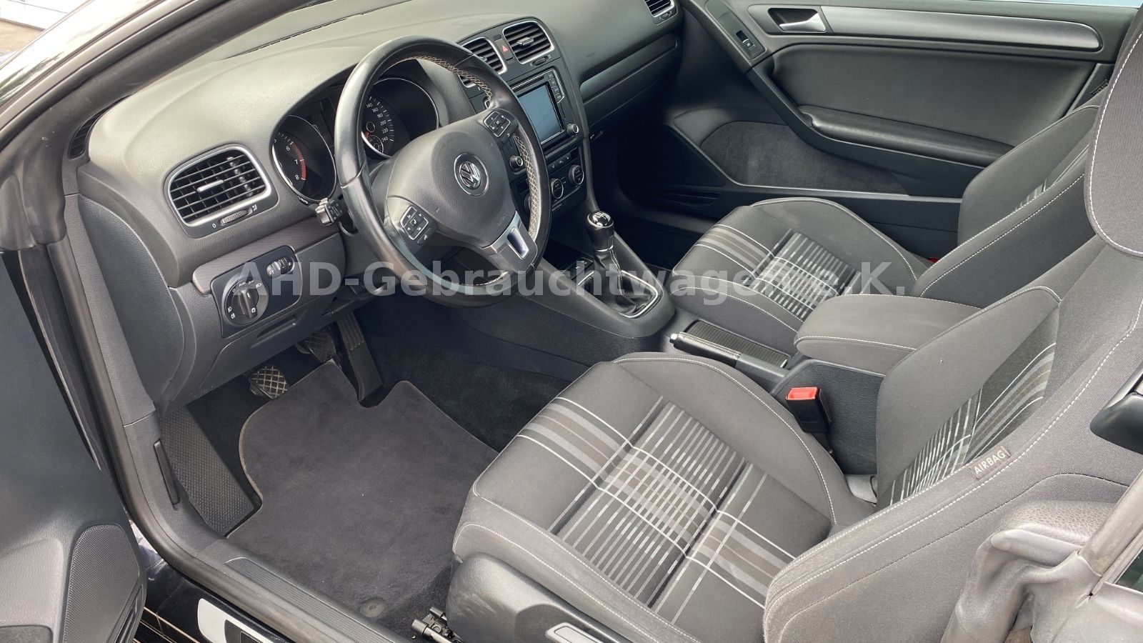 Fahrzeugabbildung Volkswagen Golf VI Cabriolet Lounge