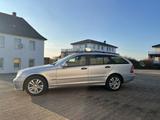 Mercedes-Benz Gepflegter sehr sparsamer Mercedes 220 CDI245 - mit Diesel-Antrieb: Kombi, Sparsame