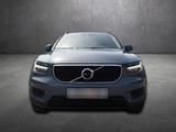 Volvo XC40 Momentum Core*NAVI*LENKRAD+SCHEIBENHEIZUNG* - Volvo in Cottbus