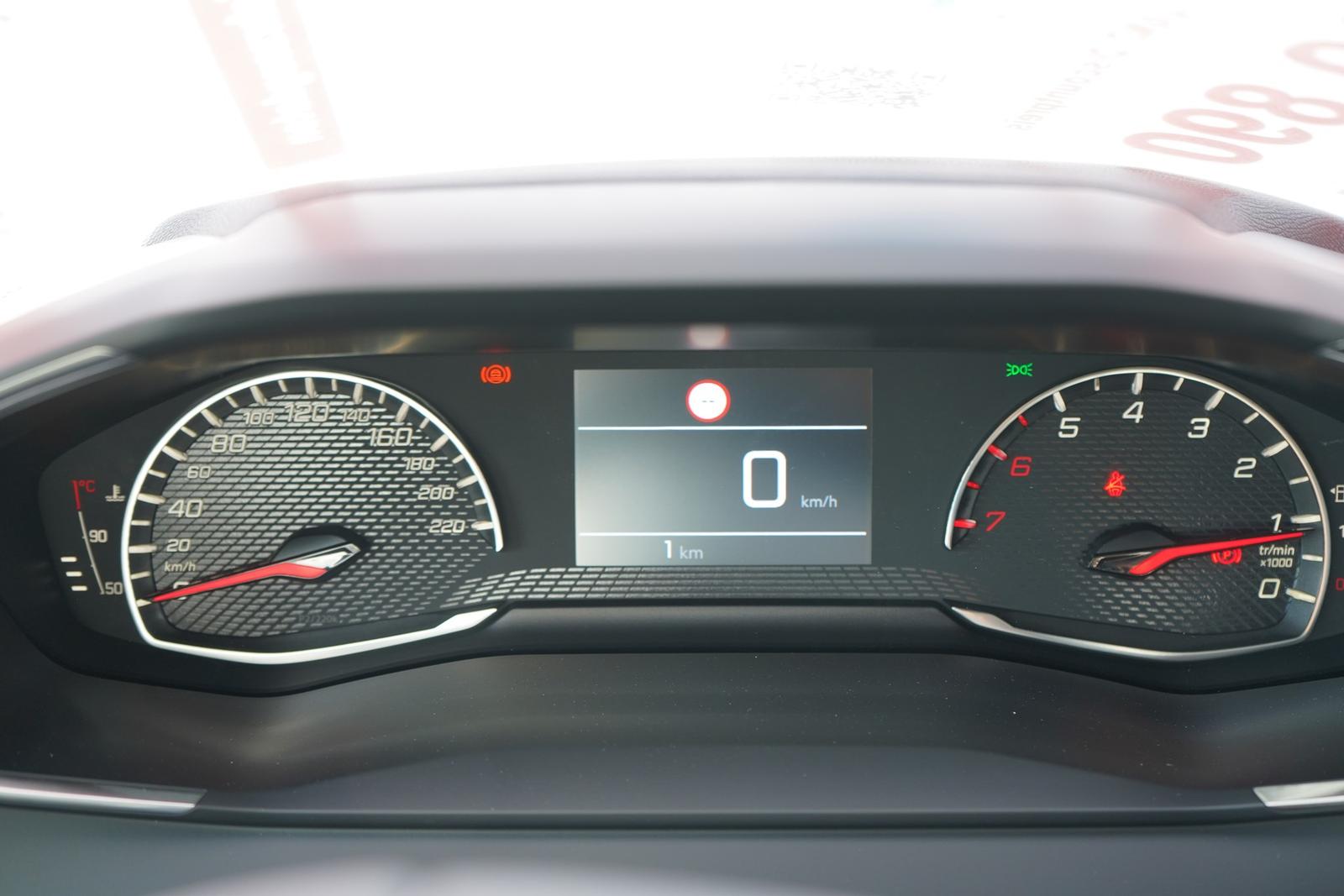 Peugeot 2008 1.2 PureTech LED Navi Kamera