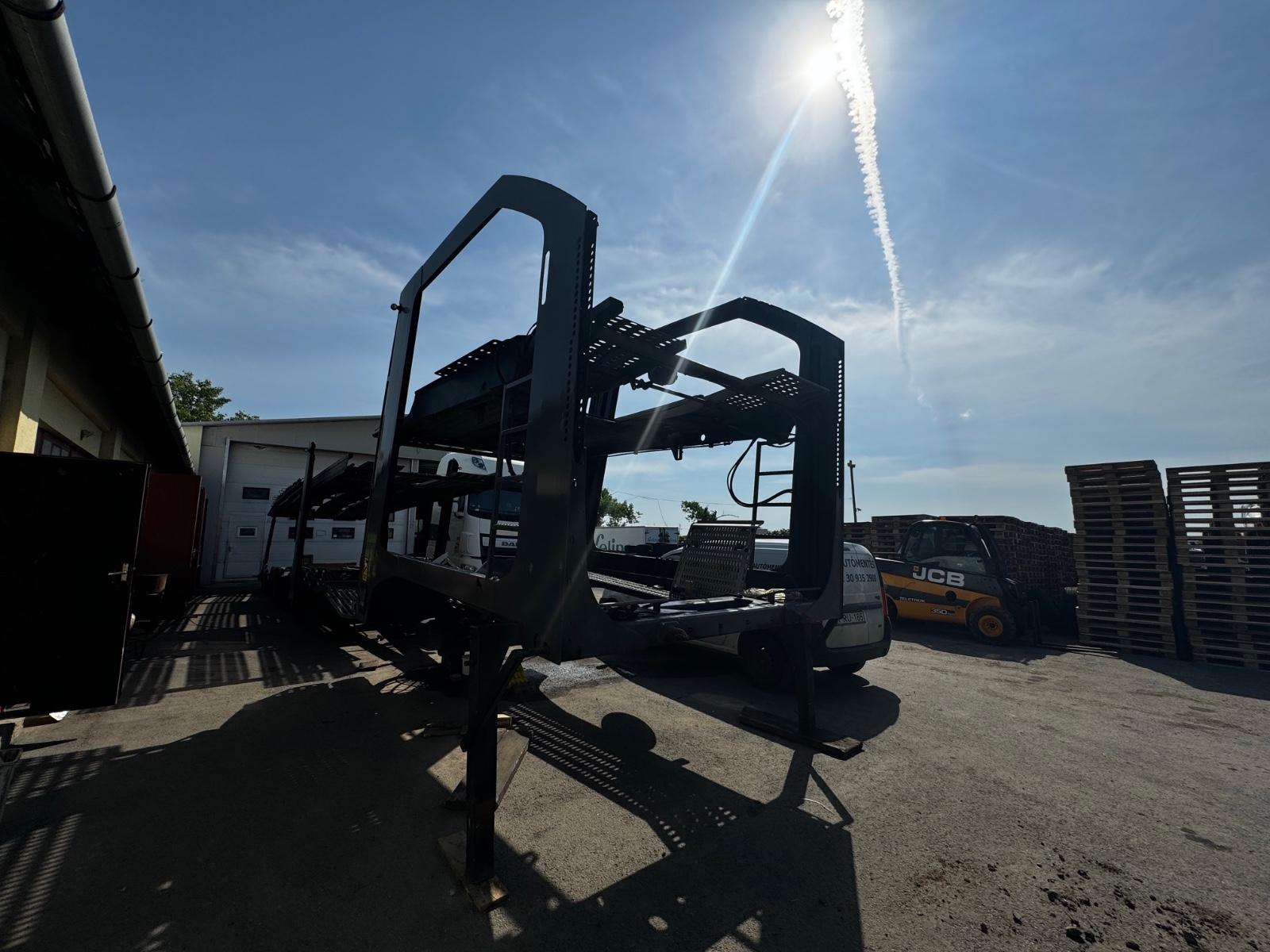 Andere LOHR Eurolohr 100