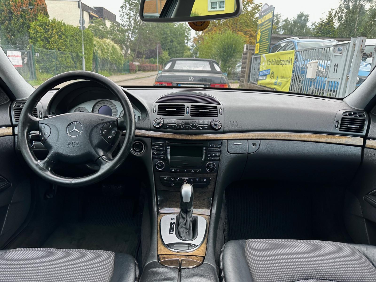 Mercedes-Benz E240 2004 — photo 6