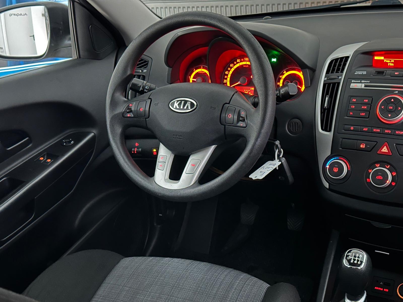 Kia cee'd Sportswagon 1.6 CRDi/6 Gang/AHK/Euro 5