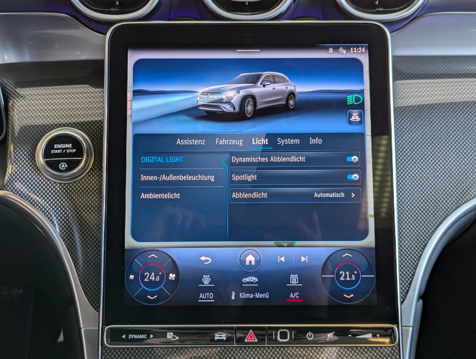 Fahrzeugabbildung Mercedes-Benz GLC 300 d 4M AMG Pano Digital-Light ACC AHK 20"