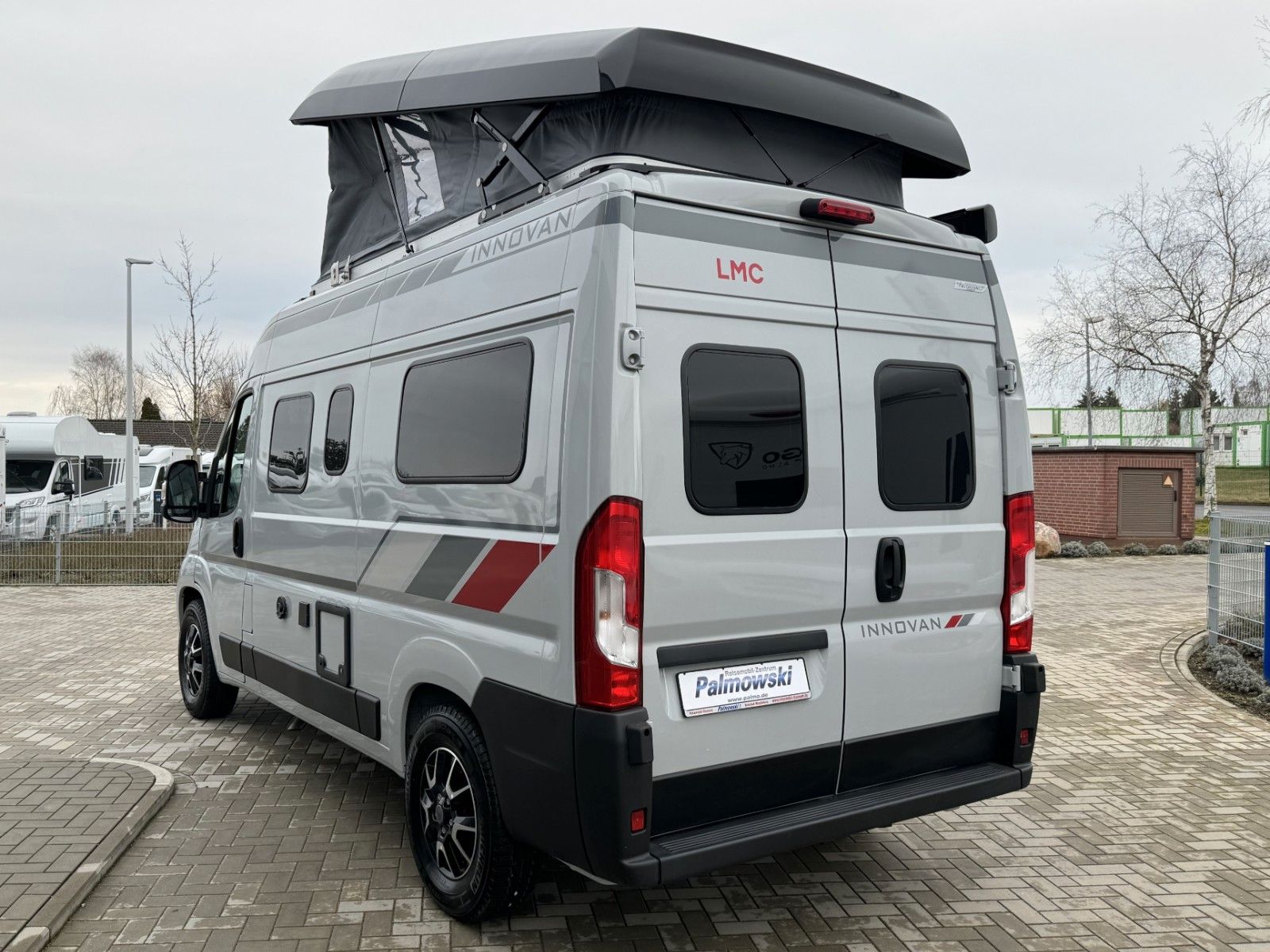 Fahrzeugabbildung LMC Innovan 540 Schlafdach - JETZT 13.219 € SPAREN-