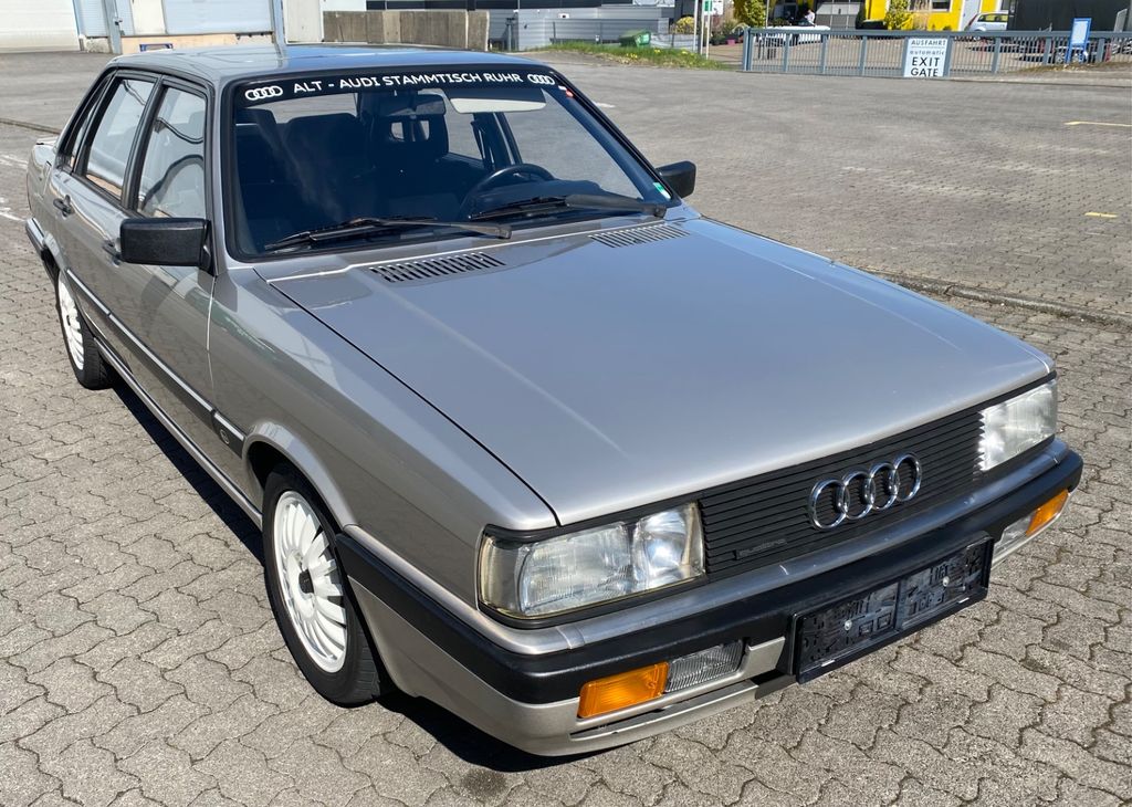 Audi 90