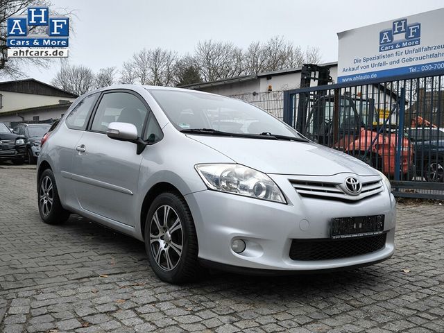 Toyota Auris 1,3 Life+ TEMP CLIMATR PDC