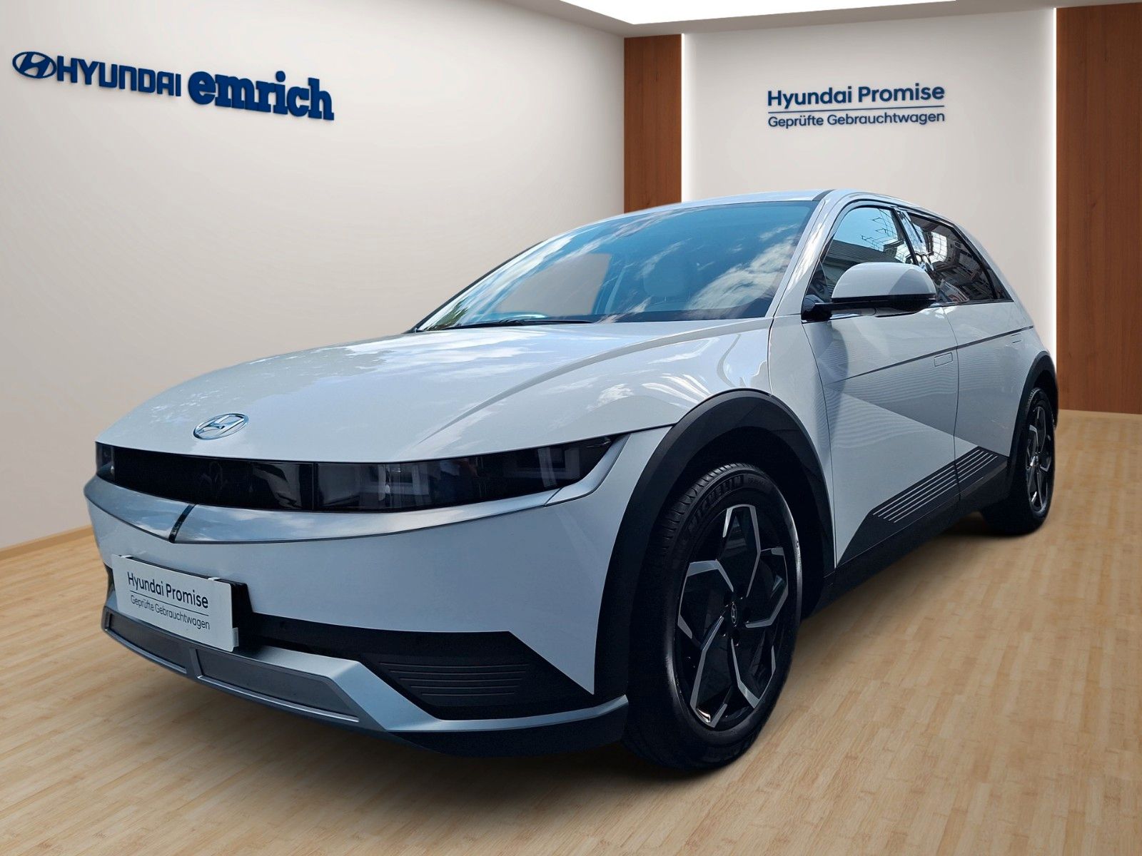 Hyundai IONIQ 2023