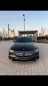 Mercedes-Benz Mercedes E220d 9G Tronic AMG PAKET (Tauscb... - Mercedes-Benz E 220 Gebrauchtwagen in Freiburg