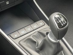 Fahrzeugabbildung Hyundai i20 1.0 T-GDI  Connect & Go *Navi*Sitzhzg*BOSE*