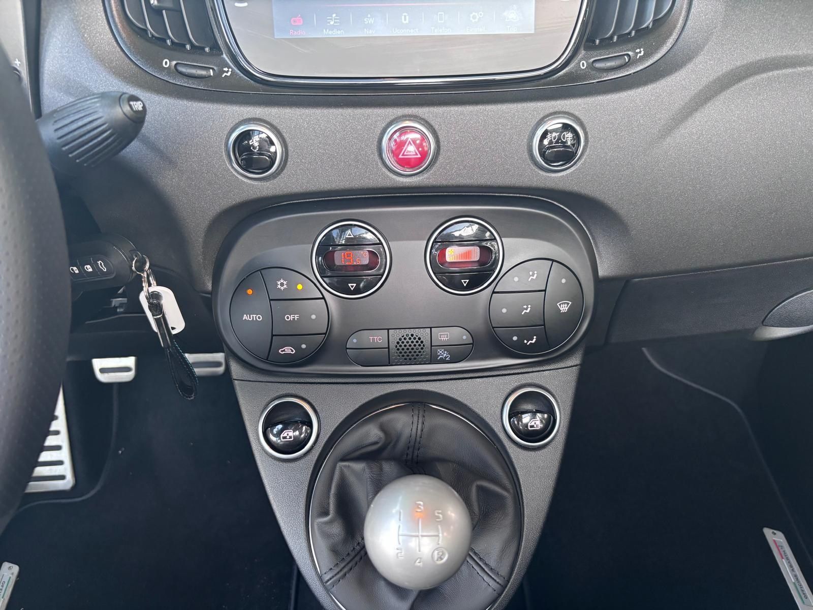 Fahrzeugabbildung Abarth 695C BEATS NAVI ALU