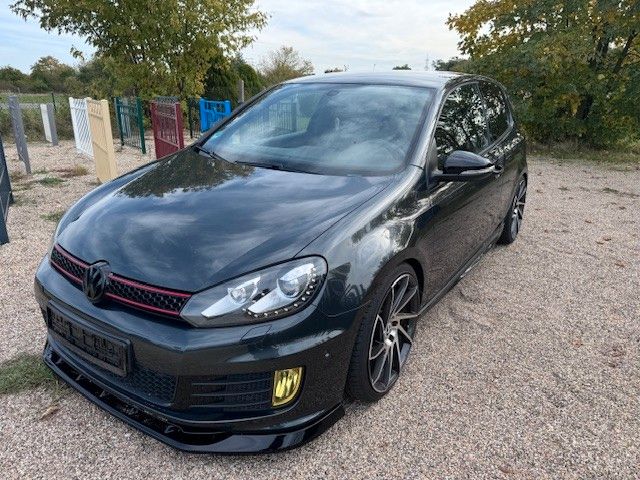 Volkswagen Golf VI GTI Edition 35