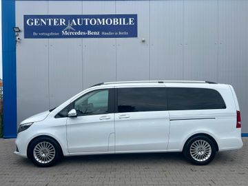 Mercedes V 220 - 4