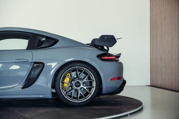 صورة مصغرة 14 لـ 2023 Porsche CAYMAN
