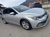 Volkswagen Golf VIII Limousine 2.0Ltr-85kW(116PS) TDI  Life - Volkswagen Golf: 2.8
