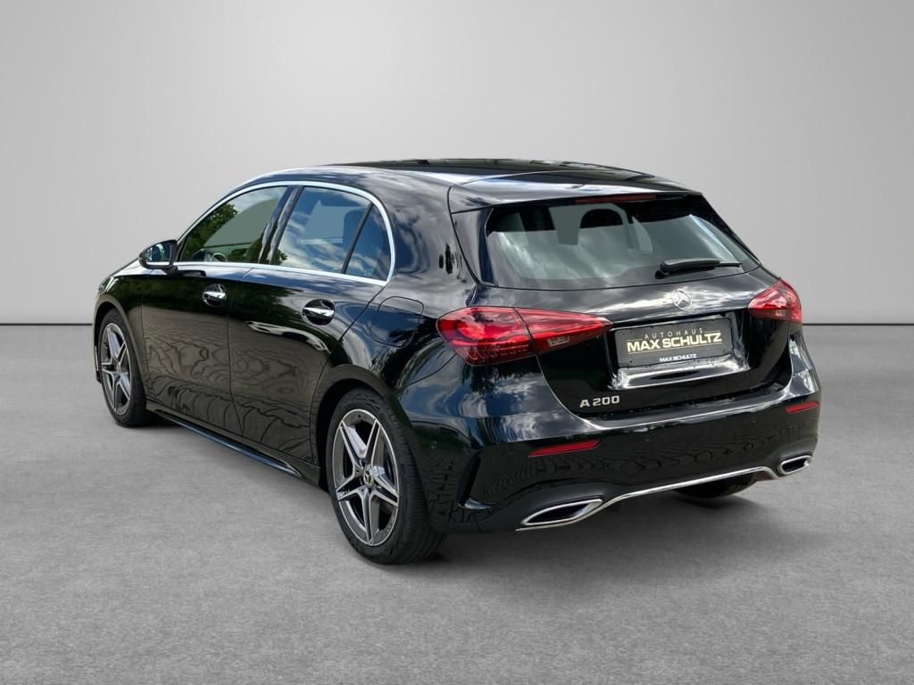 Fahrzeugabbildung Mercedes-Benz A 200 AMG Line AMG*LED*SpurH*PDC*RFK*AHK